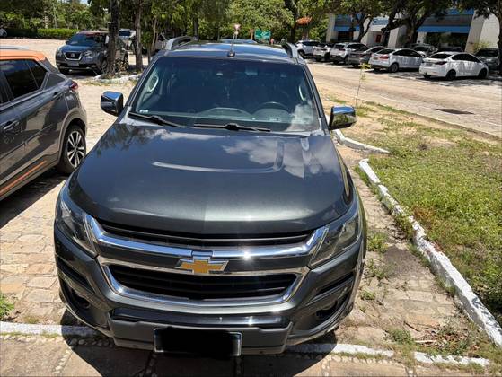 CHEVROLET S10 2.8 HIGH COUNTRY 4X4 CD 16V TURBO DIESEL 4P AUTOMÁTICO